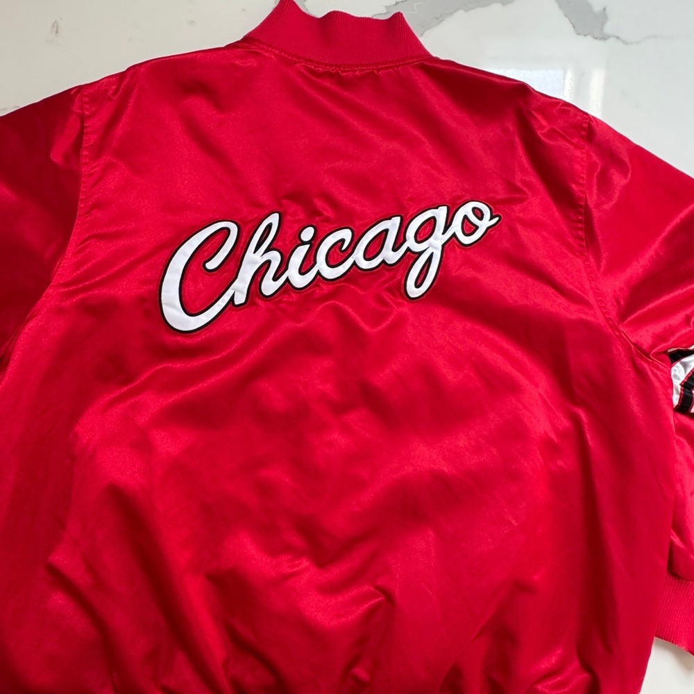 Chicago Bulls Starter Jacket Mens XXL Red Satin Varsity Snap Button Windy City - Picture 2 of 14